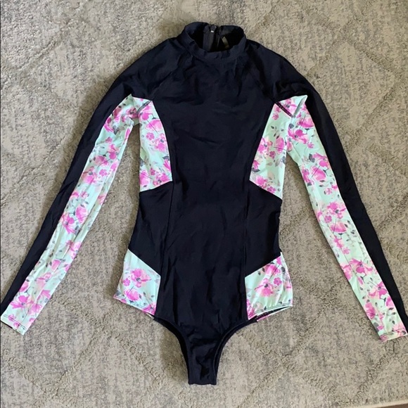 O'Neill Long Sleeve Rashguard Swimsuit - Picture 3 of 12
